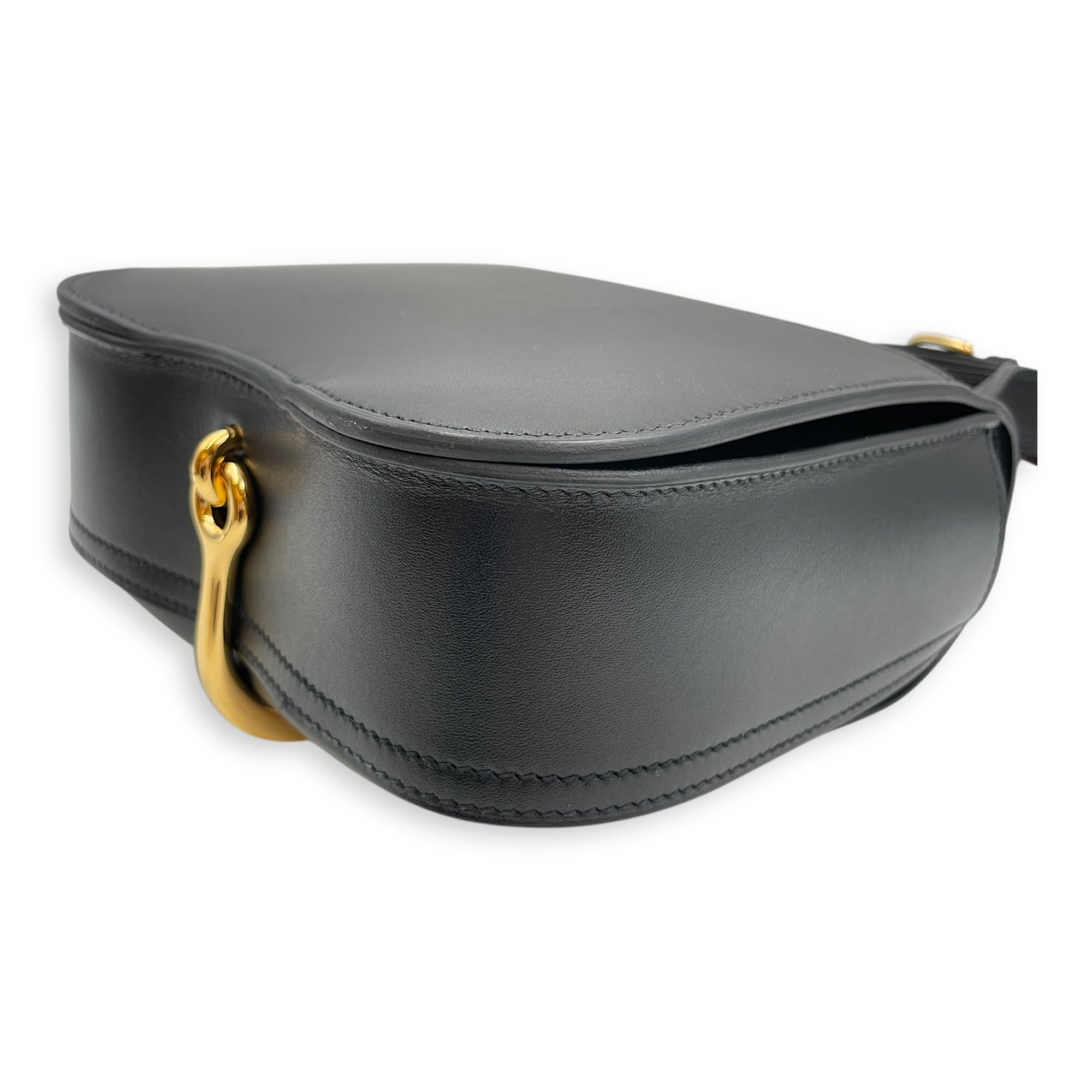 Della Cavalleria Mini Black in Tadelakt, Gold hardware