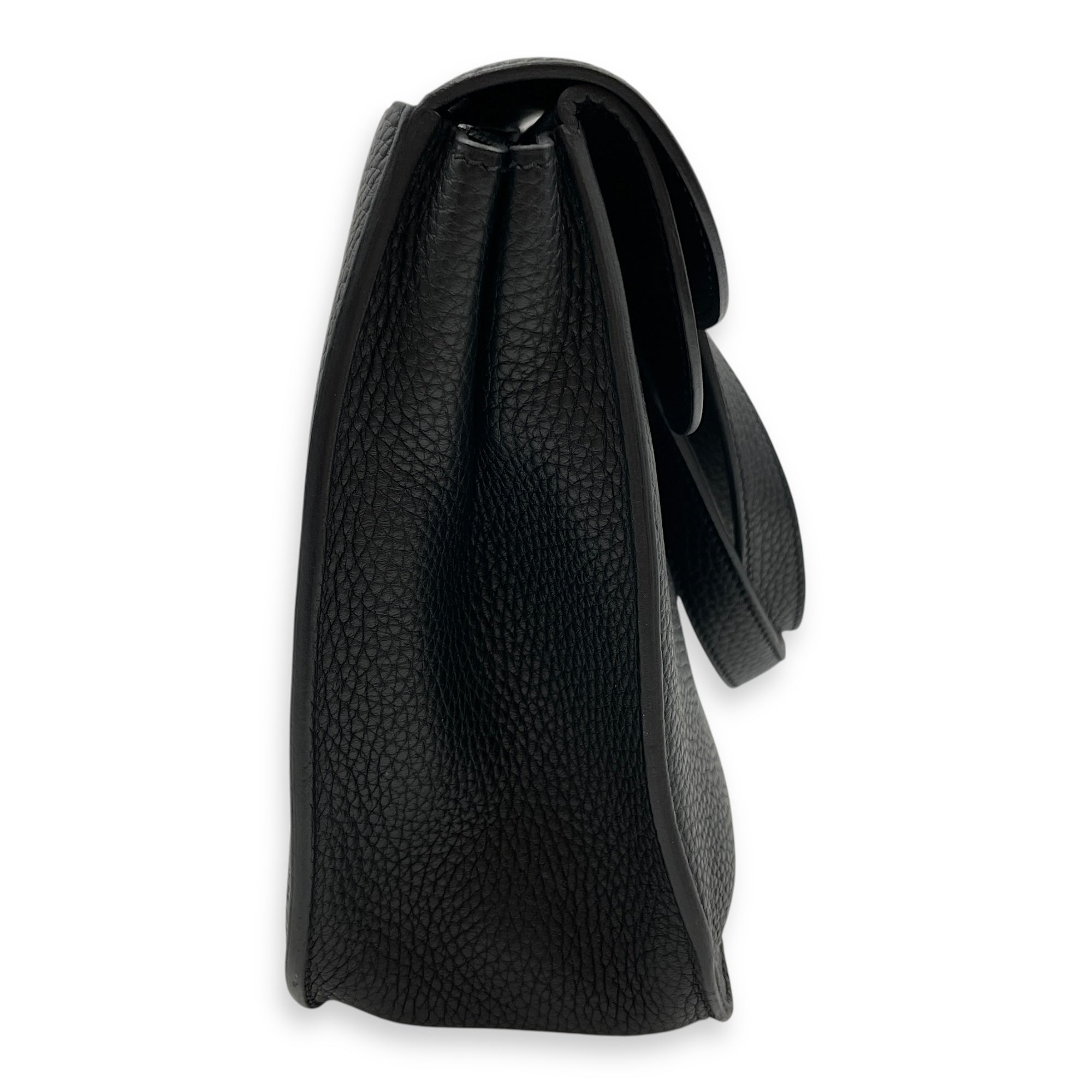 Halzan 31 Black in Clemence, Gold hardware