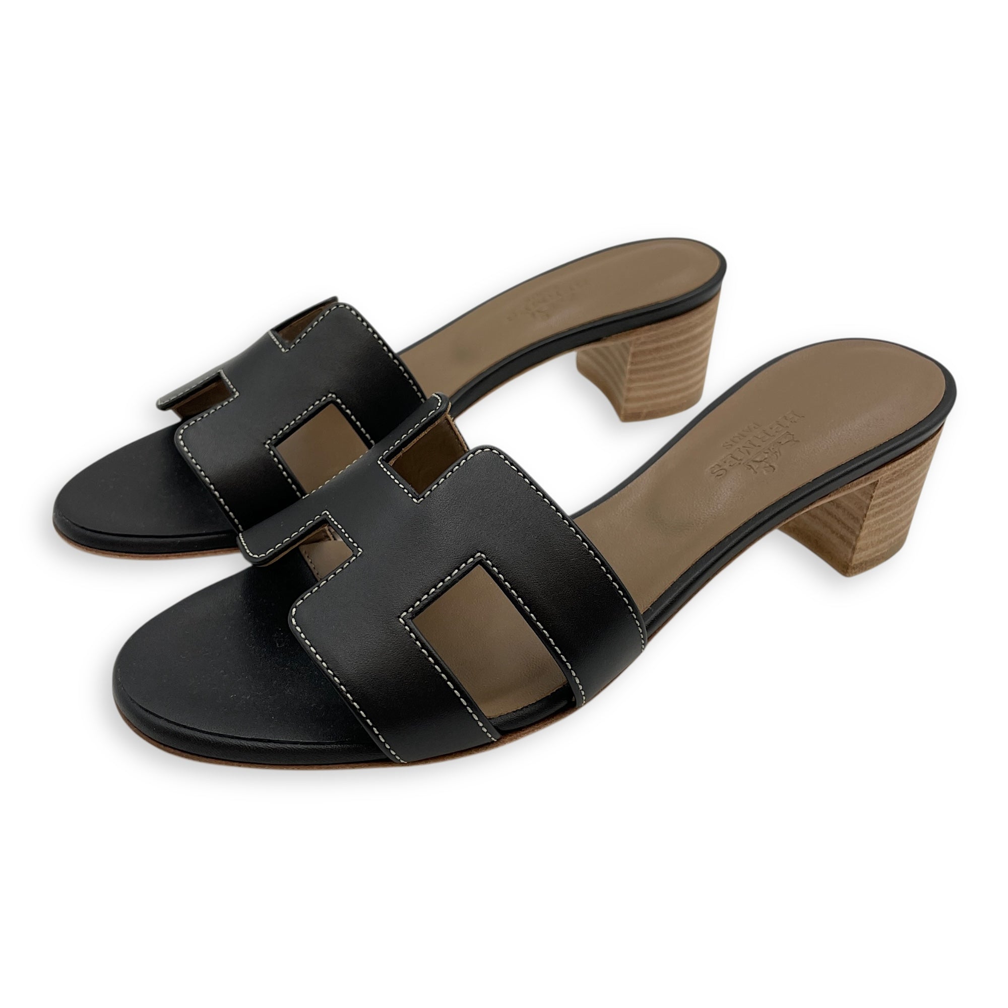 Oasis 35 Black Sandals in Calfskin