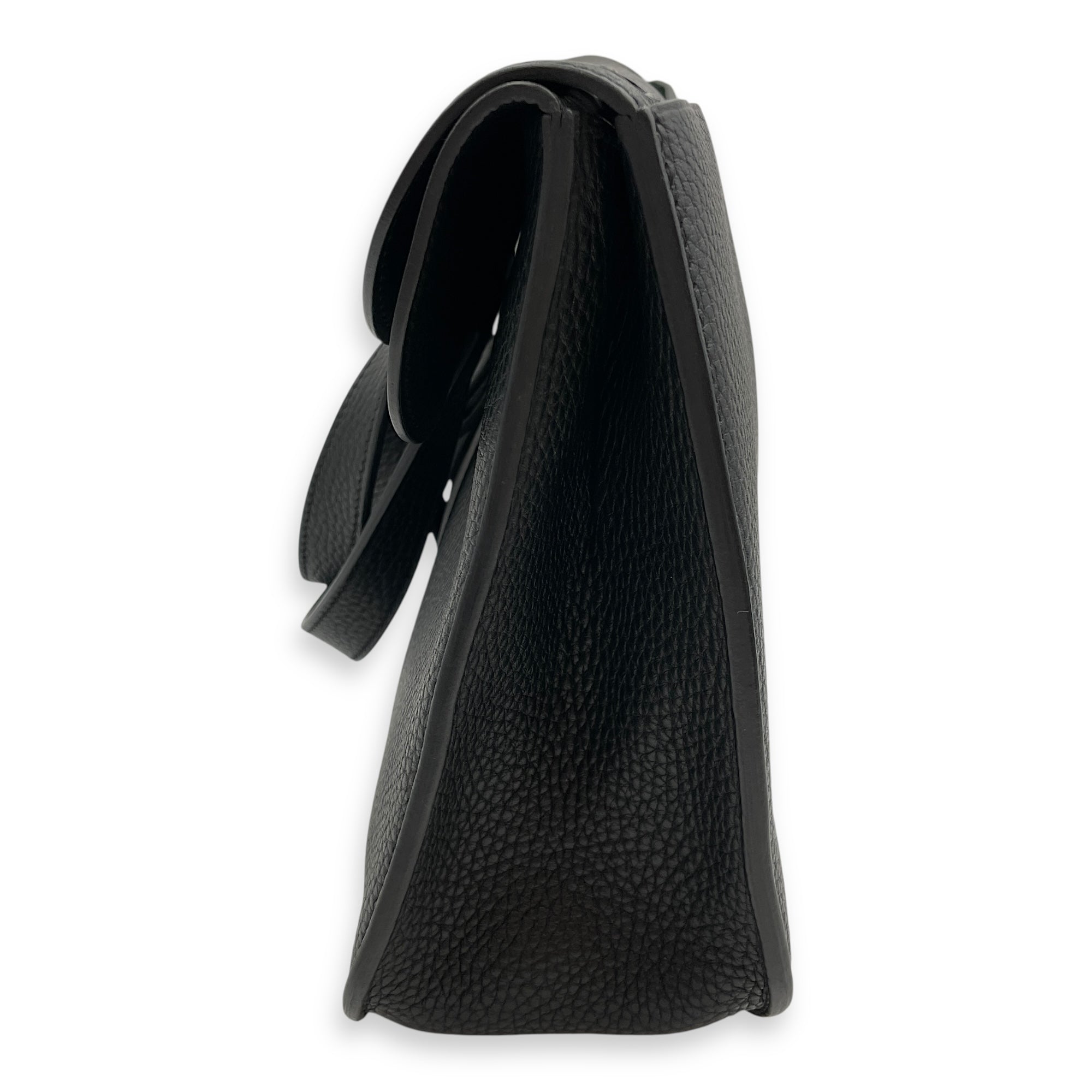 Halzan 31 Black in Clemence, Gold hardware