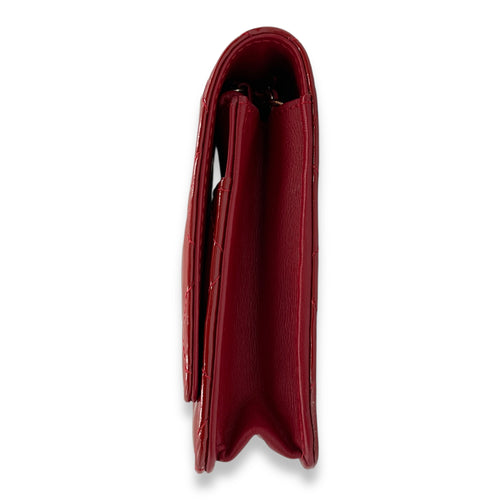Wallet on Chain Red in Patent Leather, Silver hardware