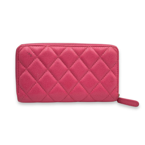 Quilted Classic Pink Zipped Wallet in Caviar Leather, Gold hardware