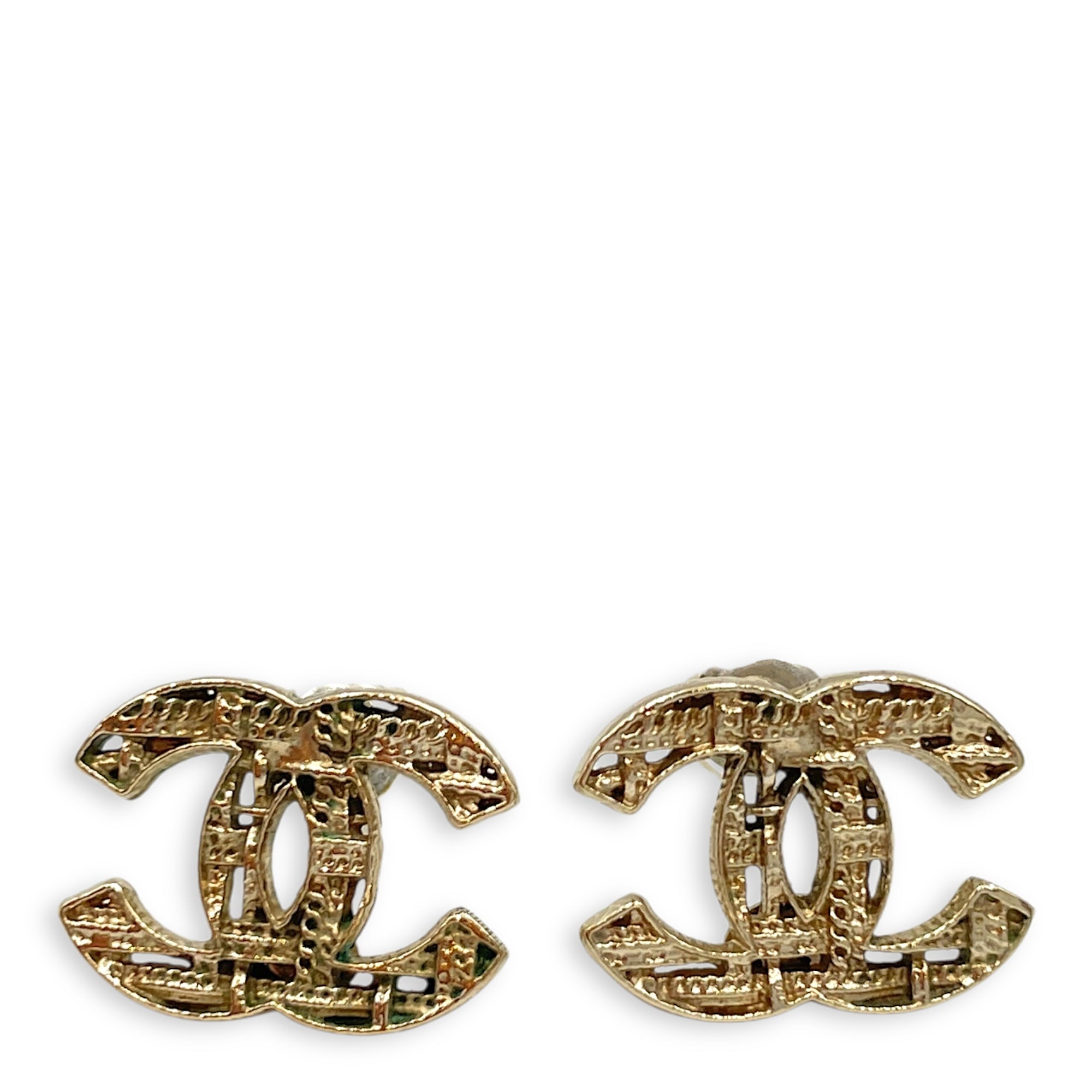 CC logo earring Earrings, Gold hardware