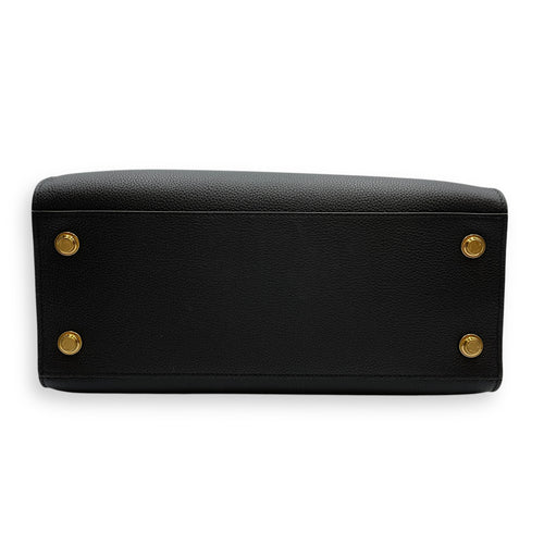 City steamer MM Black Top Handle Bag in Calfskin, Gold hardware