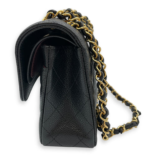 Classic double flap Black Shoulder Bag in Caviar Leather, Gold hardware