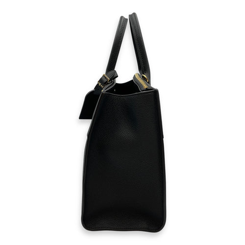 City steamer MM Black Top Handle Bag in Calfskin, Gold hardware
