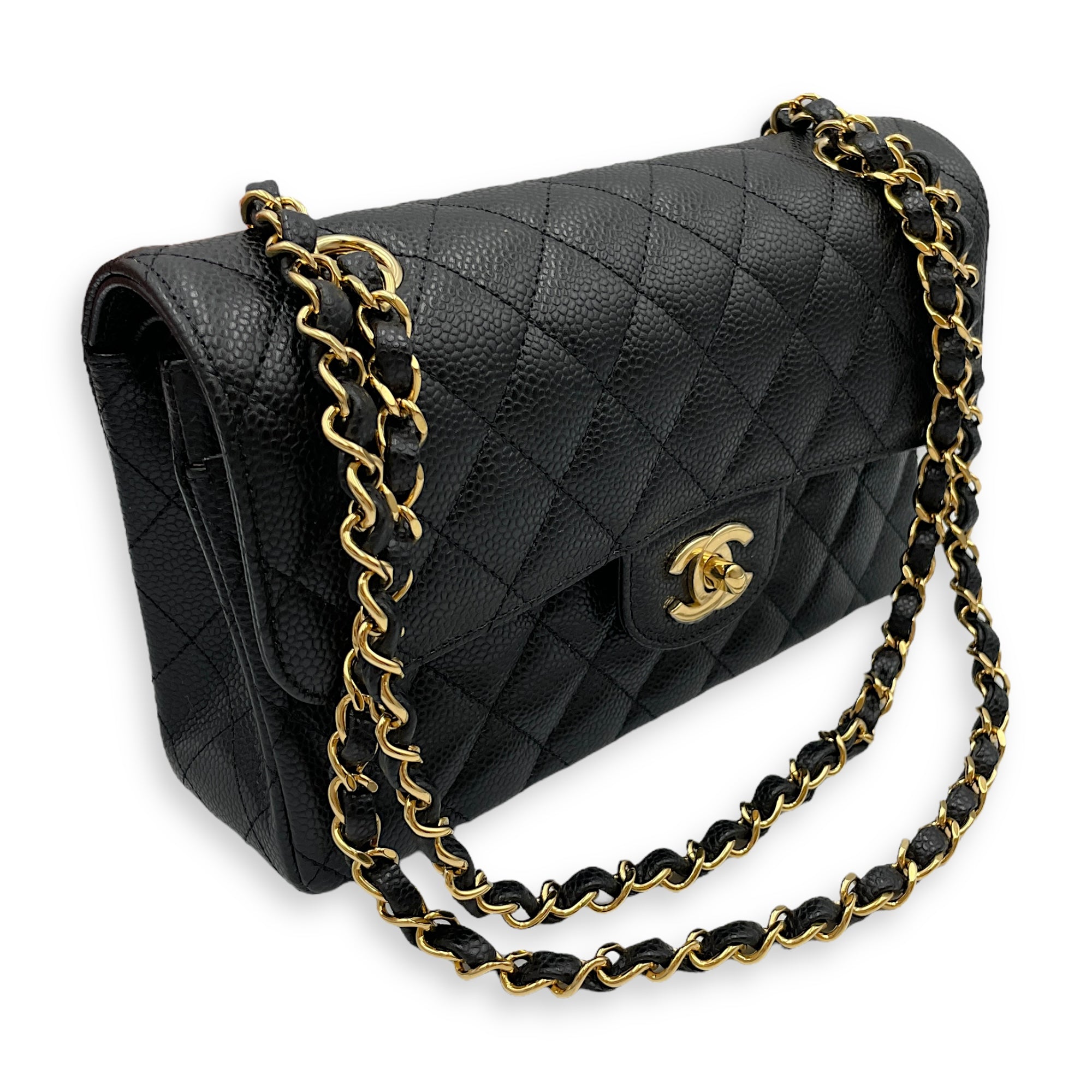 Classic double flap Black Shoulder Bag in Caviar Leather, Gold hardware