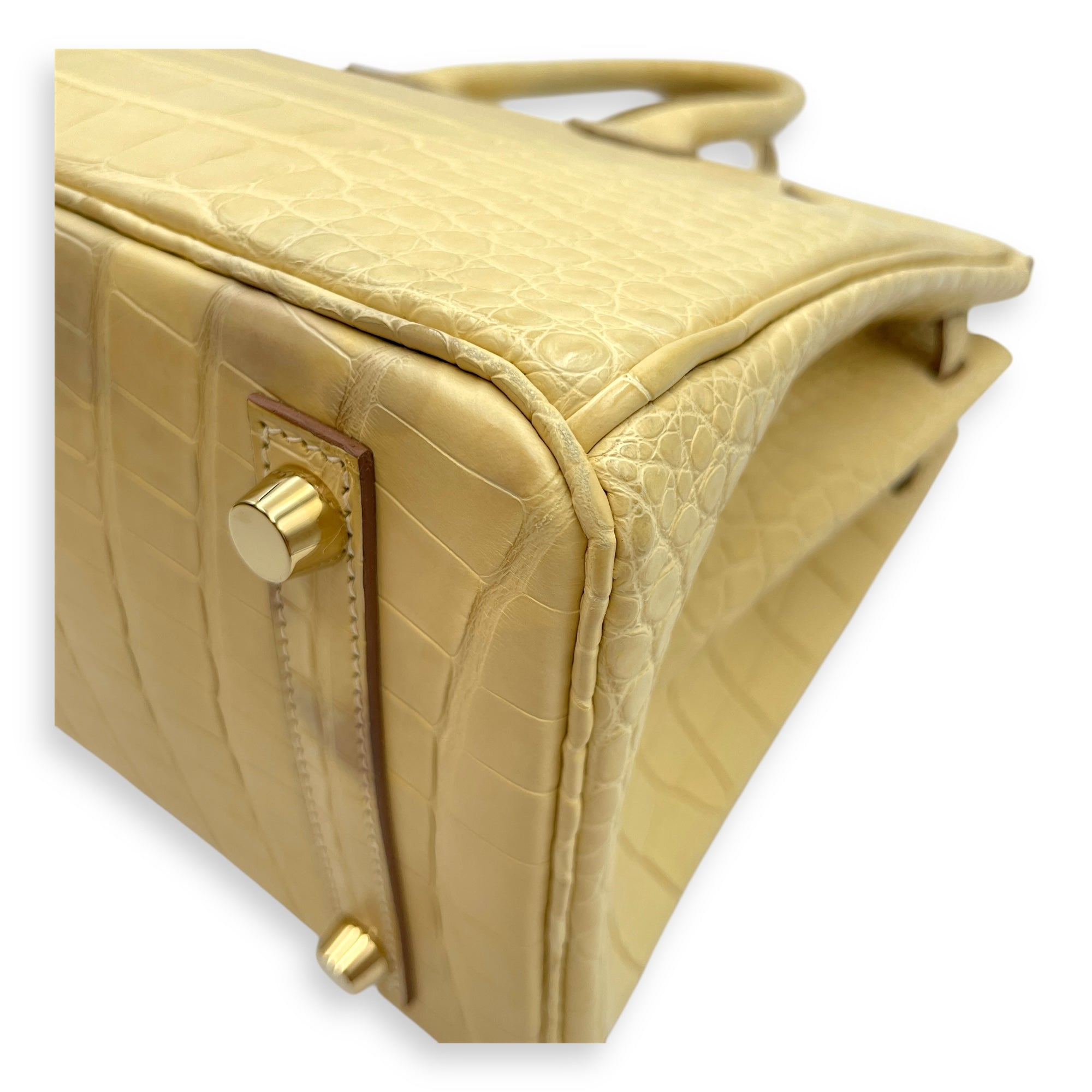 Birkin 25 Vanille in Matte Alligator, Gold hardware