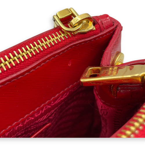 Saffiano Red Top Handle Bag in Saffiano, Gold hardware