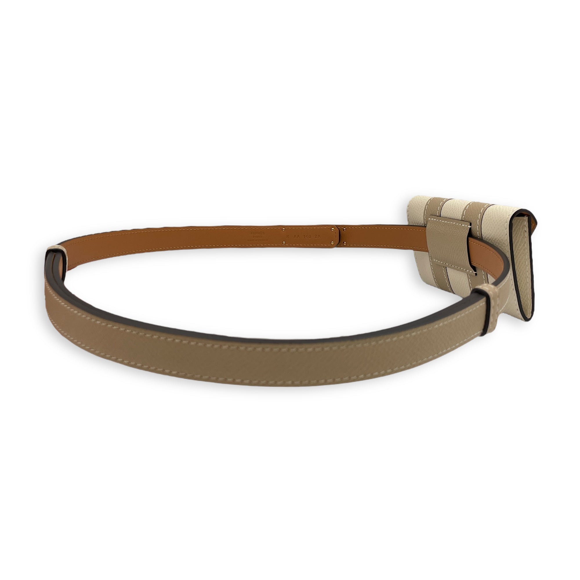 Kelly Pocket Trench/Craie Belt in Epsom, Gold hardware