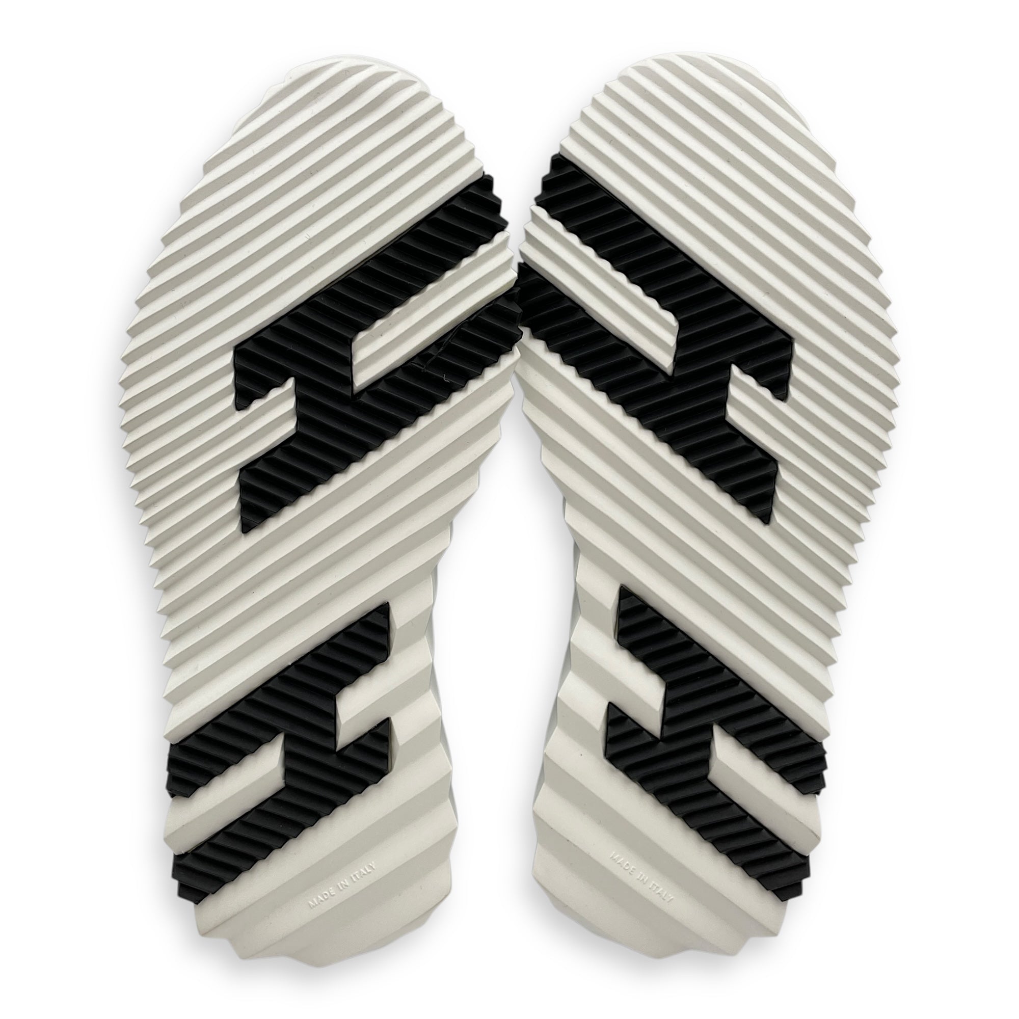 Bouncing Sneaker. Sz: 36 Blanc Sneakers in Chevre Velours