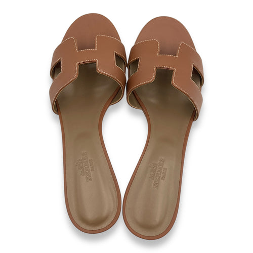 Oasis 36.5 Gold Sandals in Calfskin