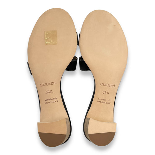 Oasis 36.5 Black Sandals in Calfskin