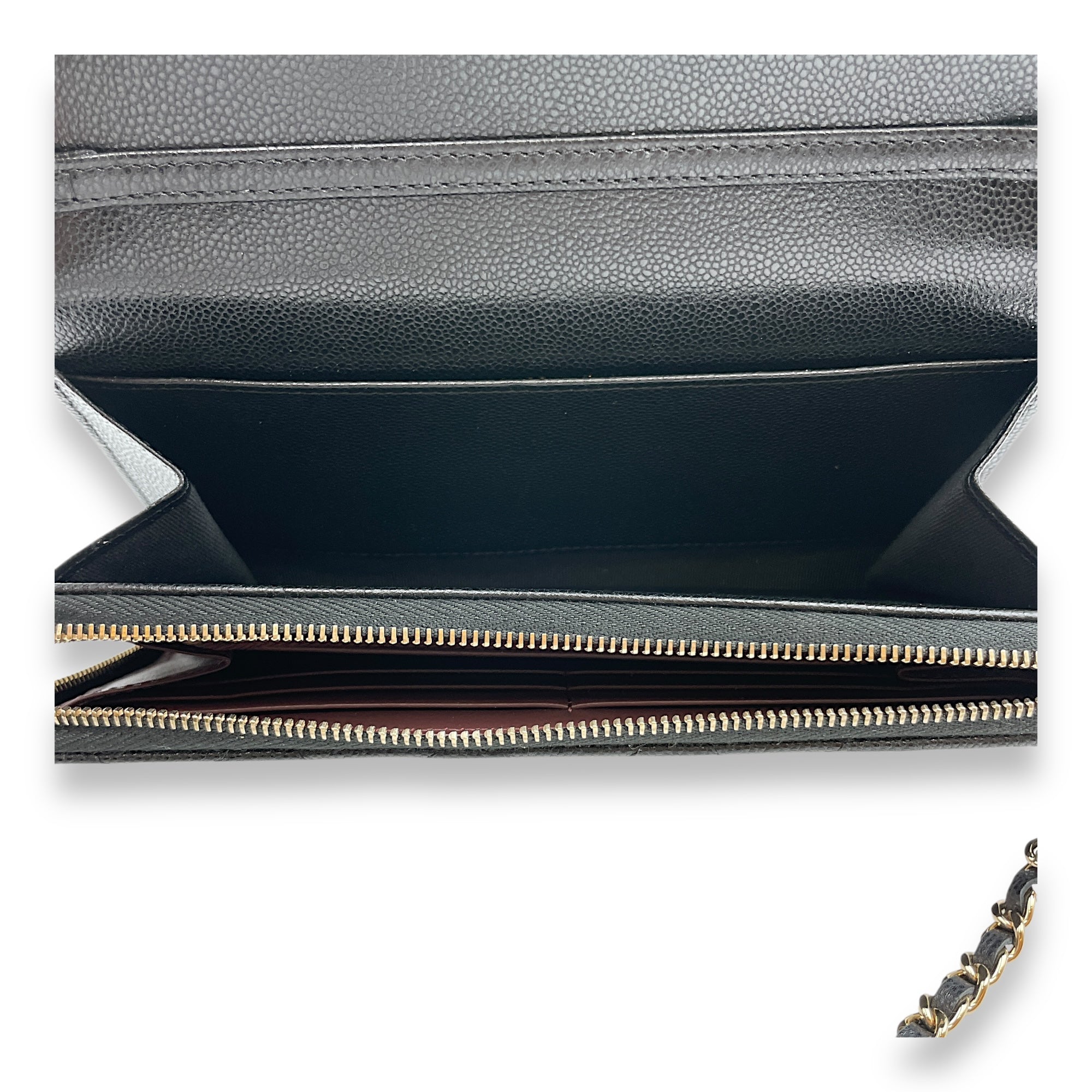 CC long purse & phone holder Black Crossbody Bag in Caviar Leather, Gold hardware