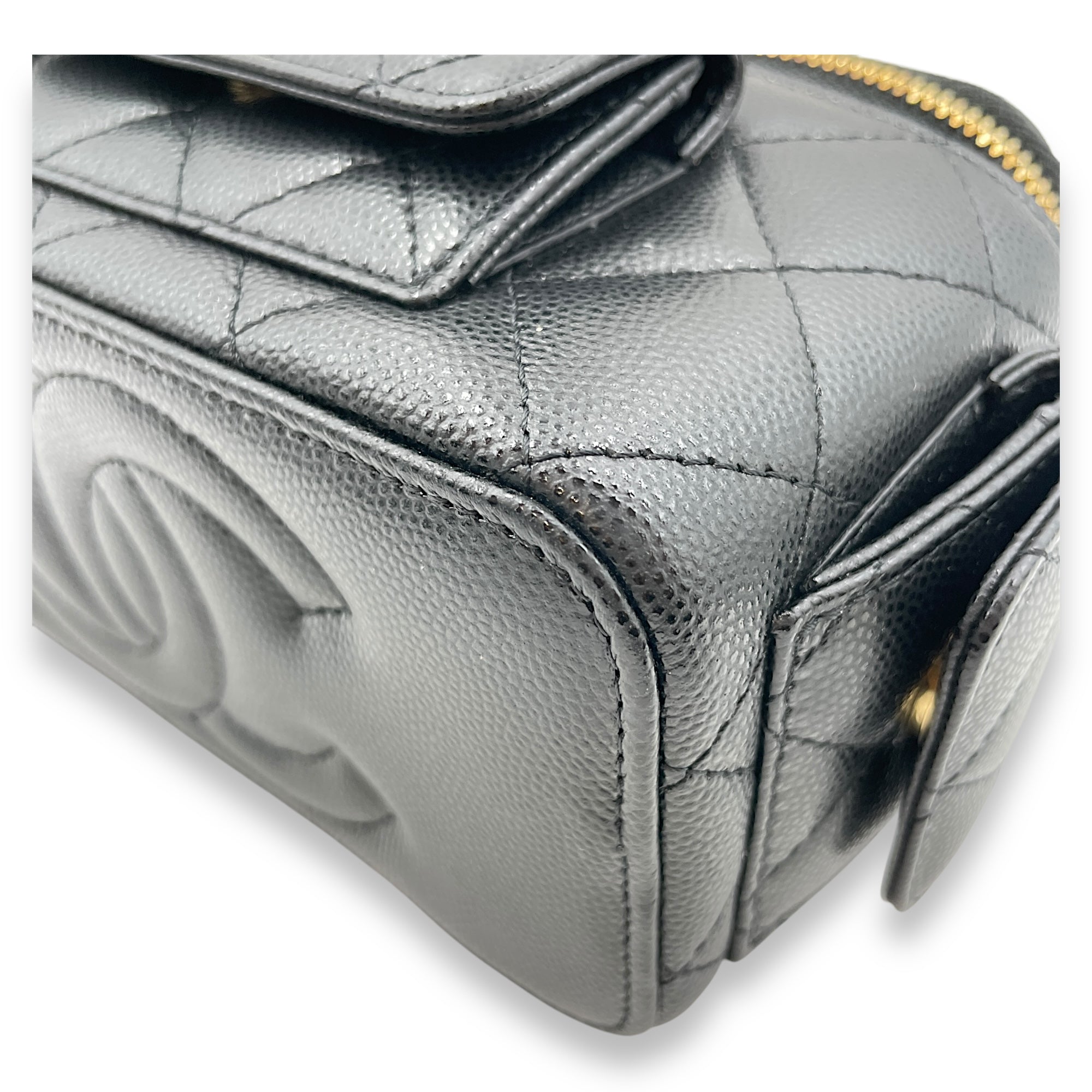 Quilted CC Vanity Black Crossbody Bag in Caviar Leather, Gold hardware