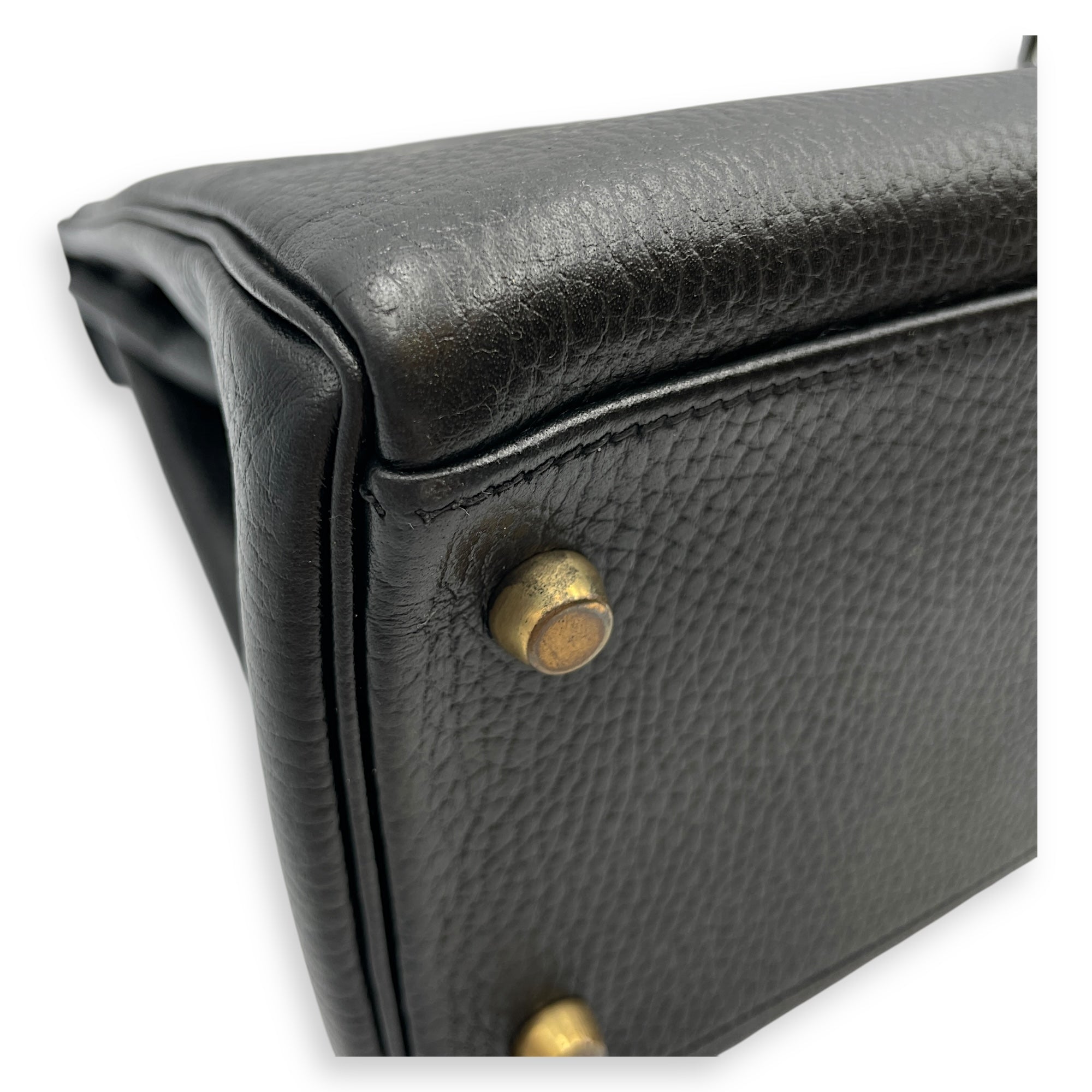 Kelly 32 Black in Ardennes, Gold hardware