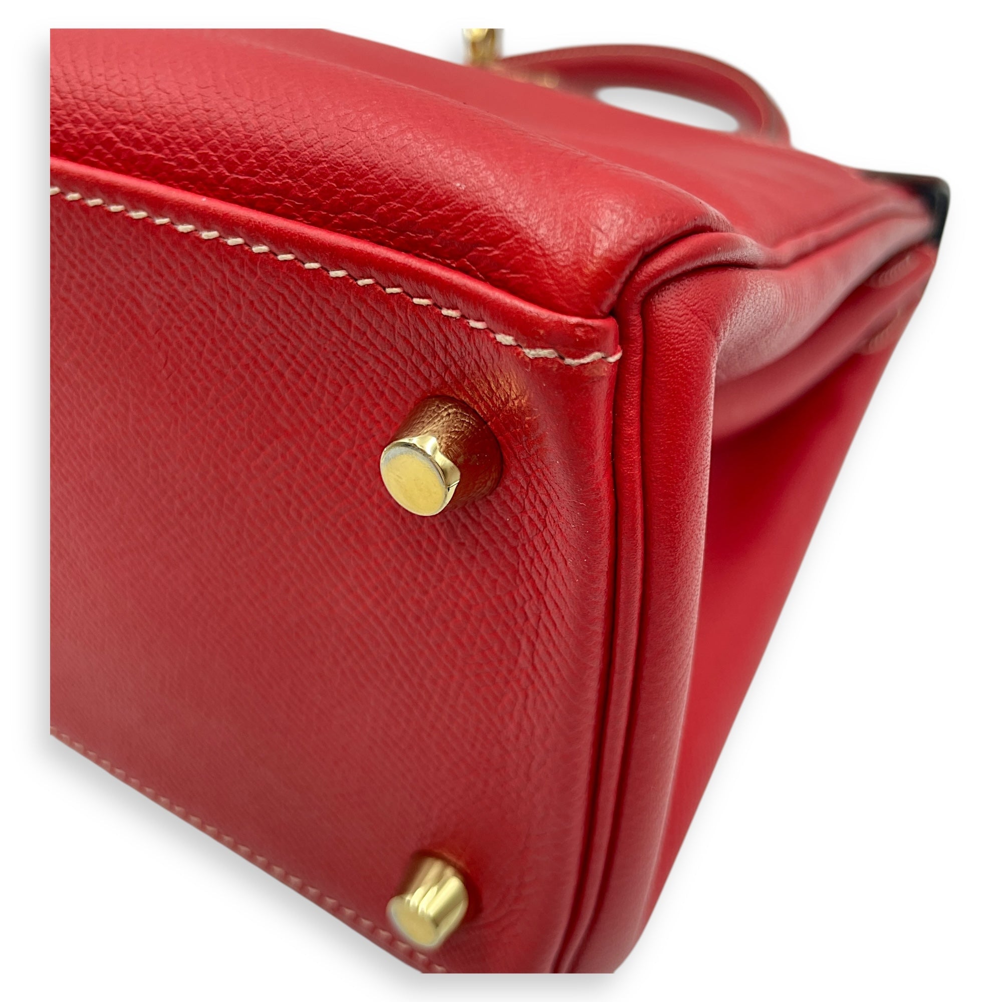 Kelly 28 Rouge Casaque/Blue thalassa in Epsom Permabrass hardware