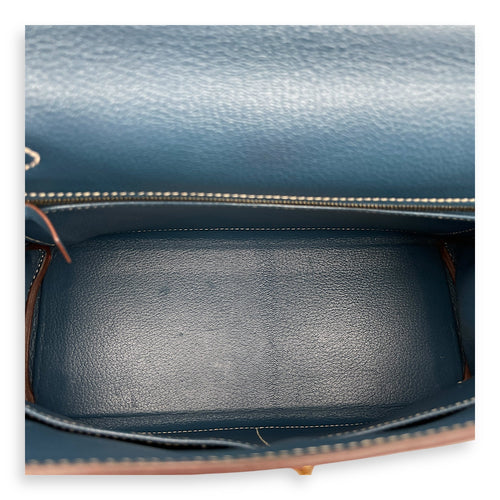 Kelly 28 Rouge Casaque/Blue thalassa in Epsom Permabrass hardware