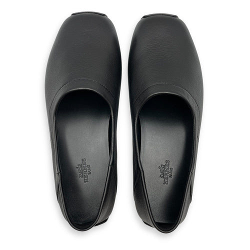 Kiru 40 Black Loafers in Goat Leather CL2507-13970 1