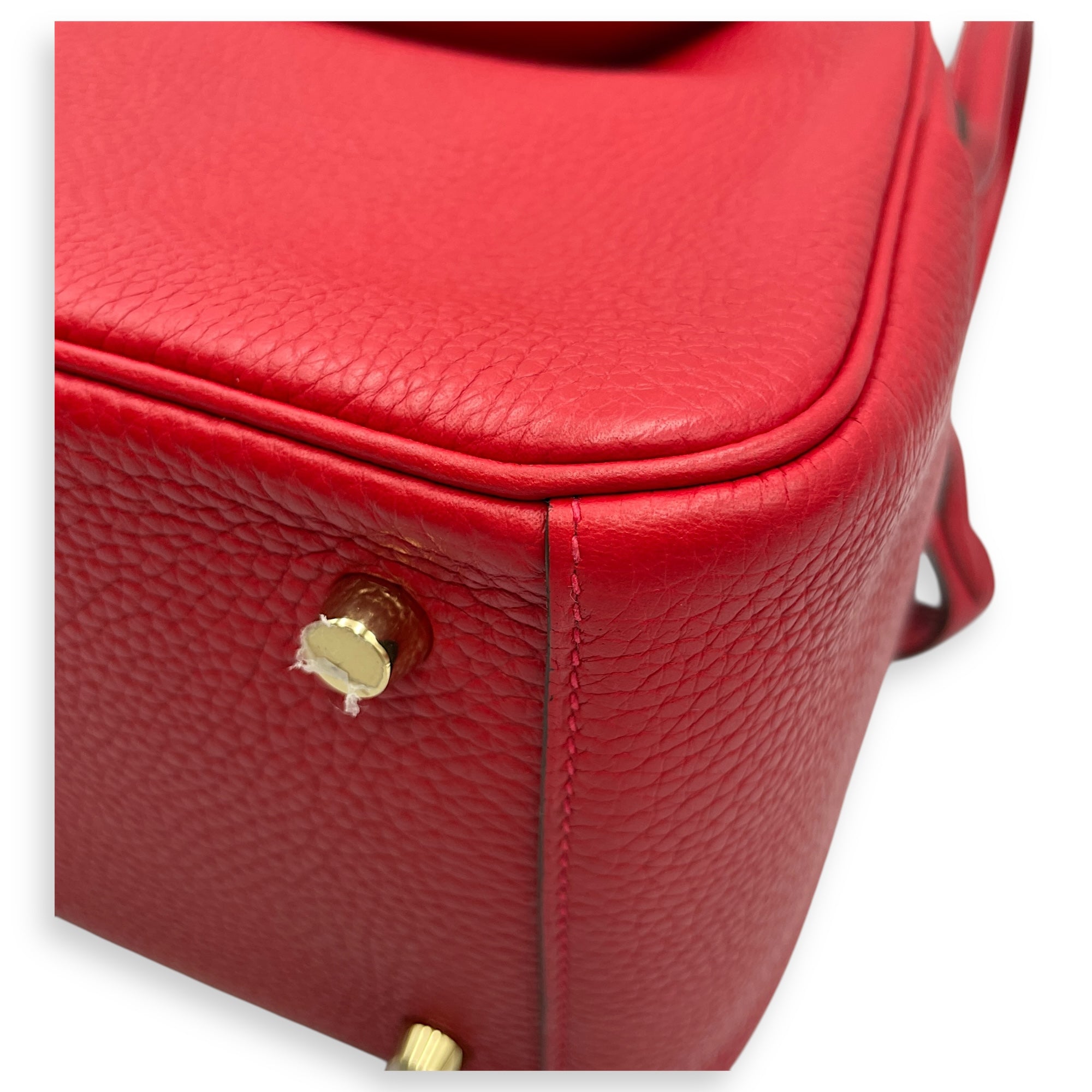 Lindy 26 Rouge Casaque in Clemence, Gold hardware