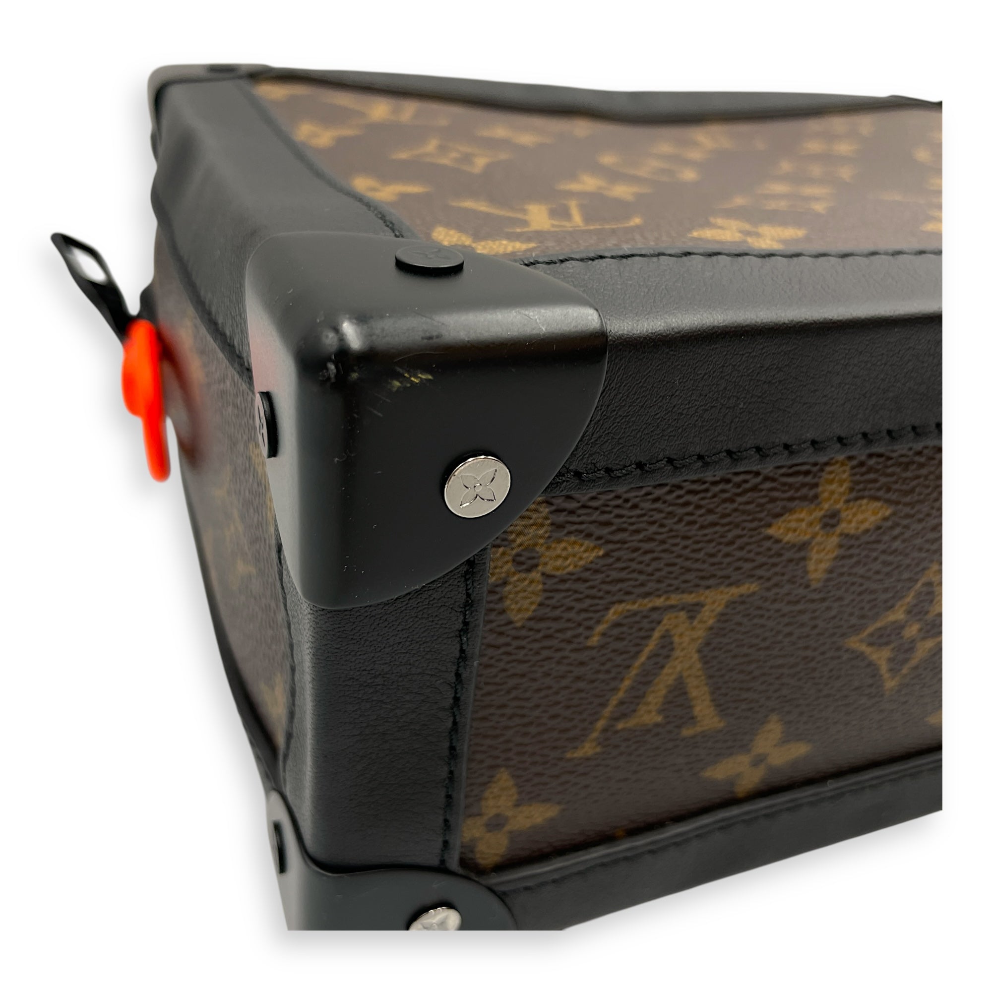 Monogram Solar Soft Trunk Brown Monogram Crossbody Bag in Canvas, Black Powder Coated hardware