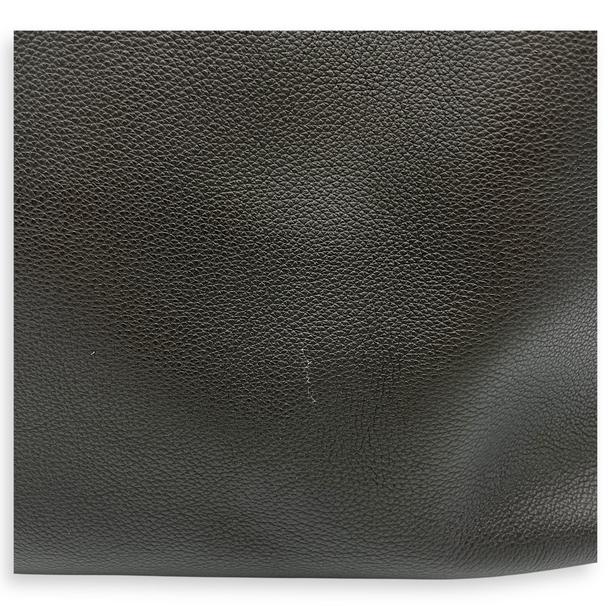Low Key Hobo MM Black Shoulder Bag in Calfskin, Gold hardware