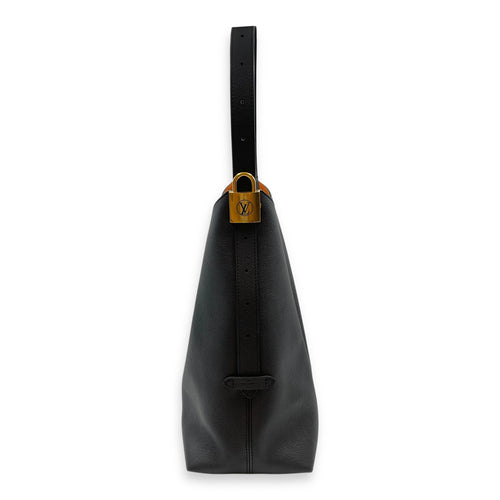 Low Key Hobo MM Black Shoulder Bag in Calfskin, Gold hardware