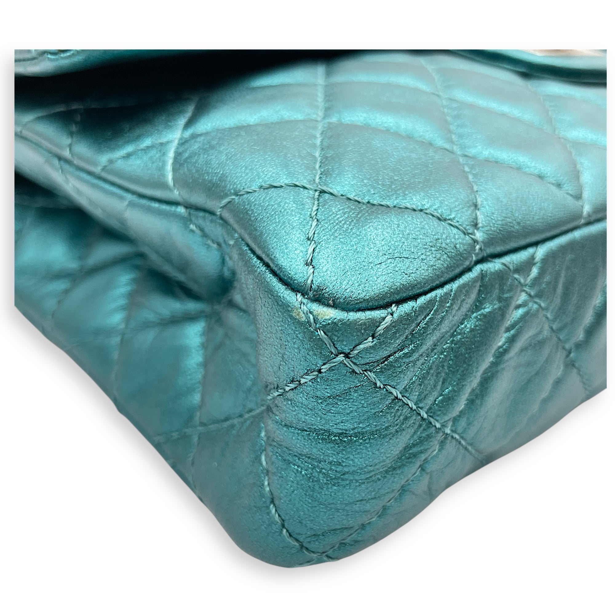 Reissue Seasonal Flap Metallic Green Shoulder Bag in Lambskin, Silver hardware
