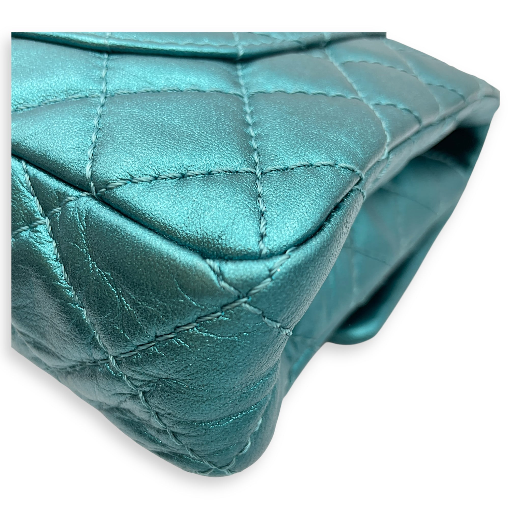 Reissue Seasonal Flap Metallic Green Shoulder Bag in Lambskin, Silver hardware