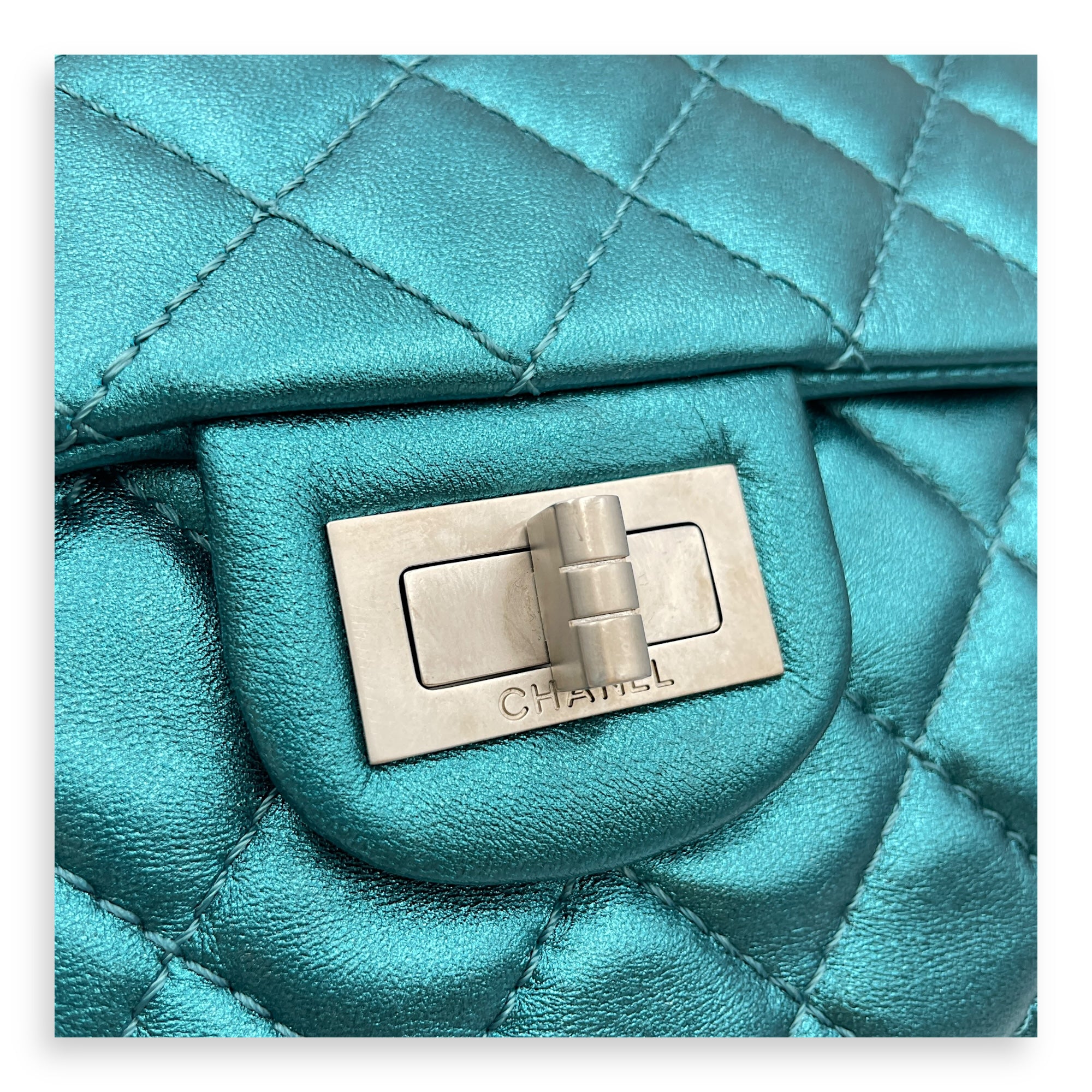 Reissue Seasonal Flap Metallic Green Shoulder Bag in Lambskin, Silver hardware