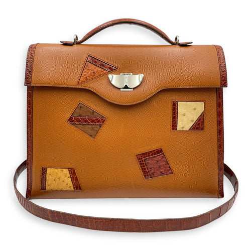 Kelly Nuage Naturel in Courcheval, Palladium hardware