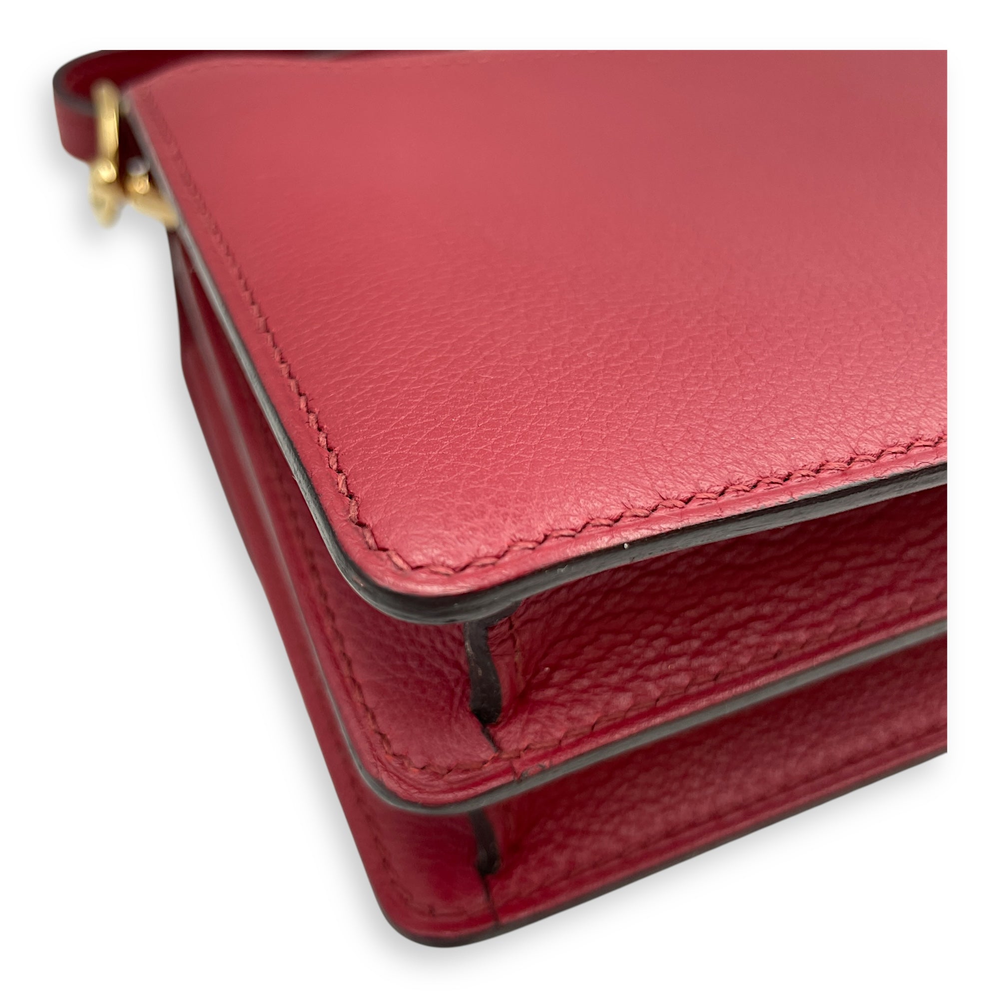 Roulis Mini Rouge Grenat in Evercolor, Permabrass hardware