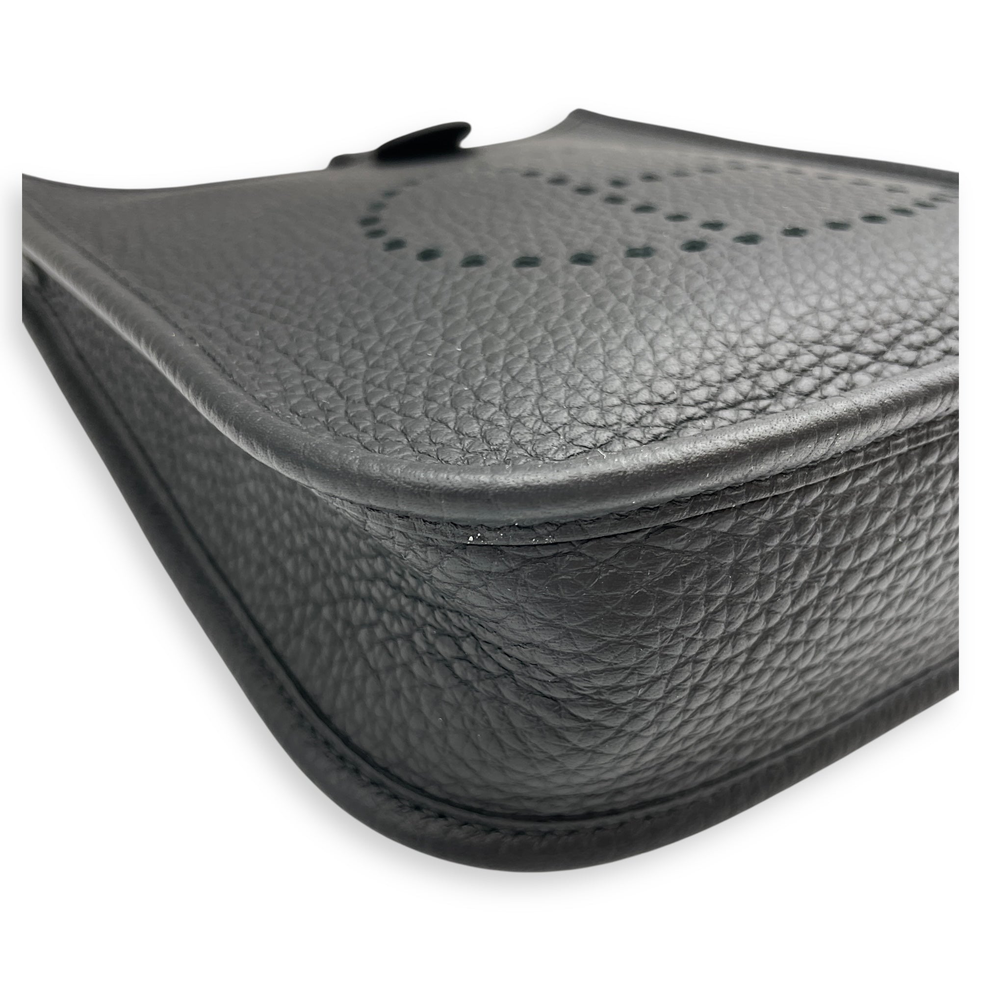 Evelyne Mini Black in Clemence, Palladium hardware