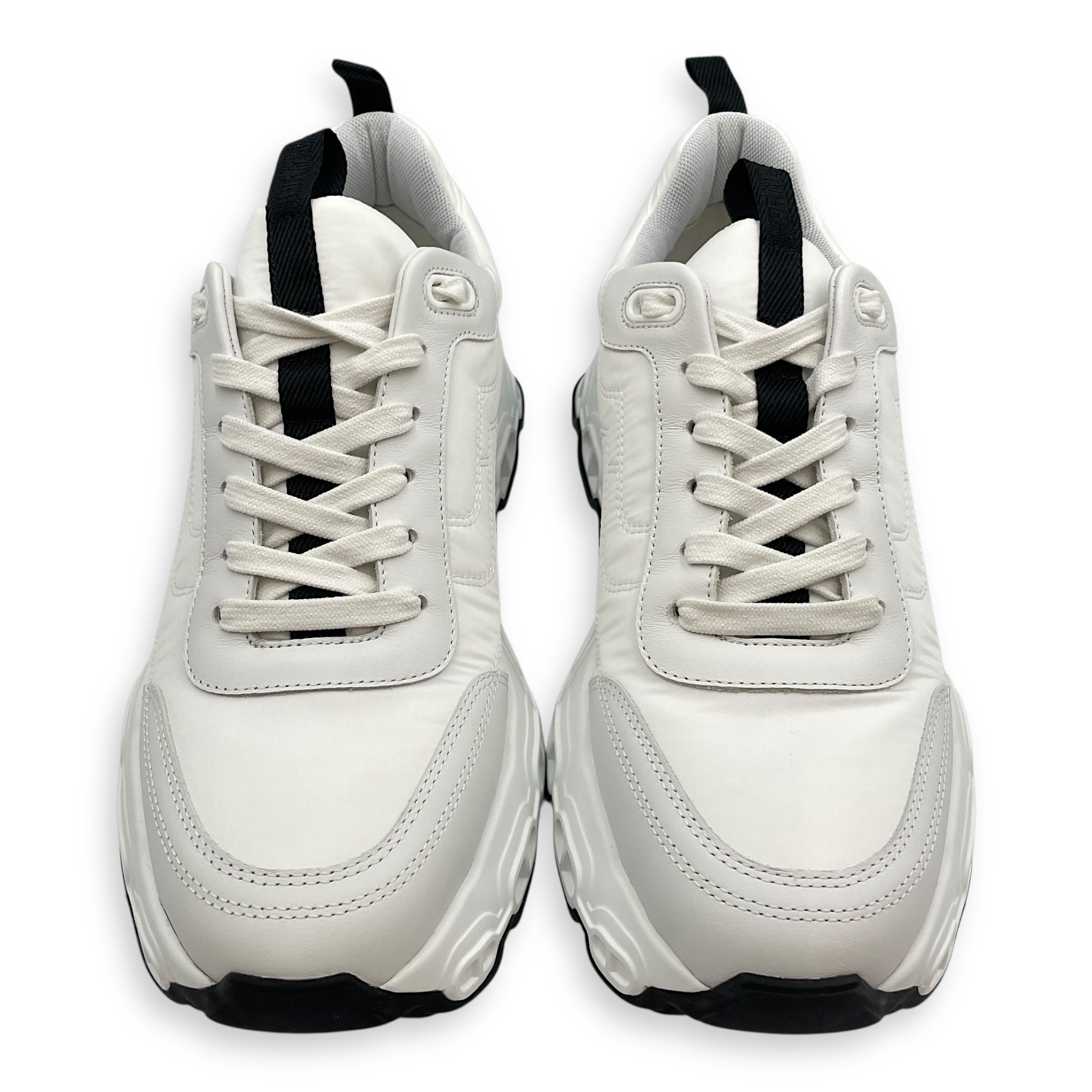 Impulse 40 White Sneakers in Calfskin