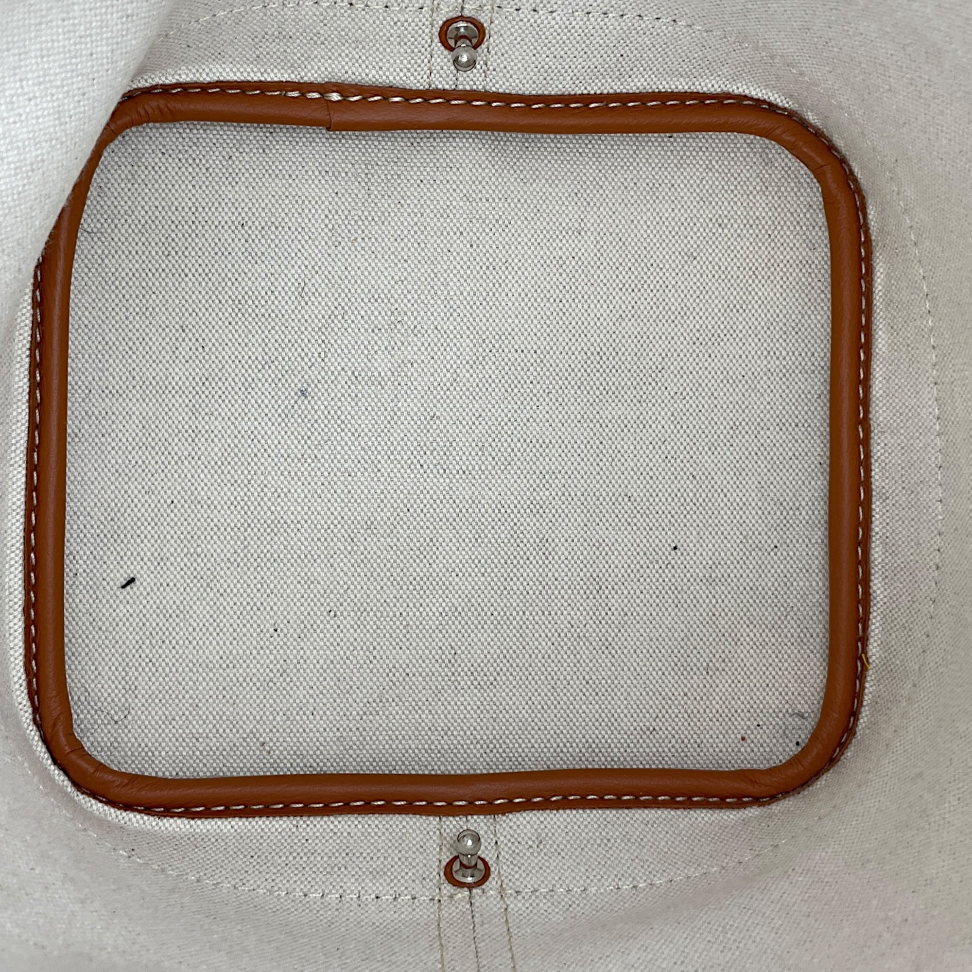 Petit Flot PM Beige Bucket Bag in Canvas, Silver hardware