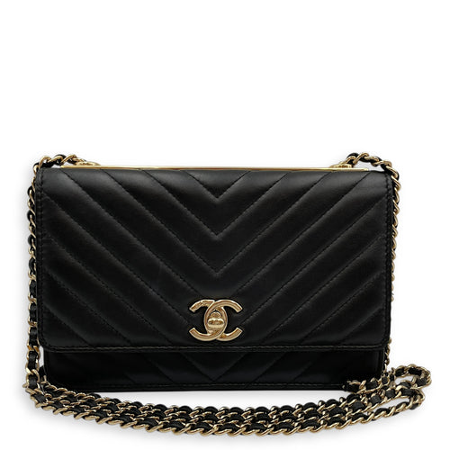 Trendy CC Chevron Black Wallet on Chain in Lambskin, Gold hardware