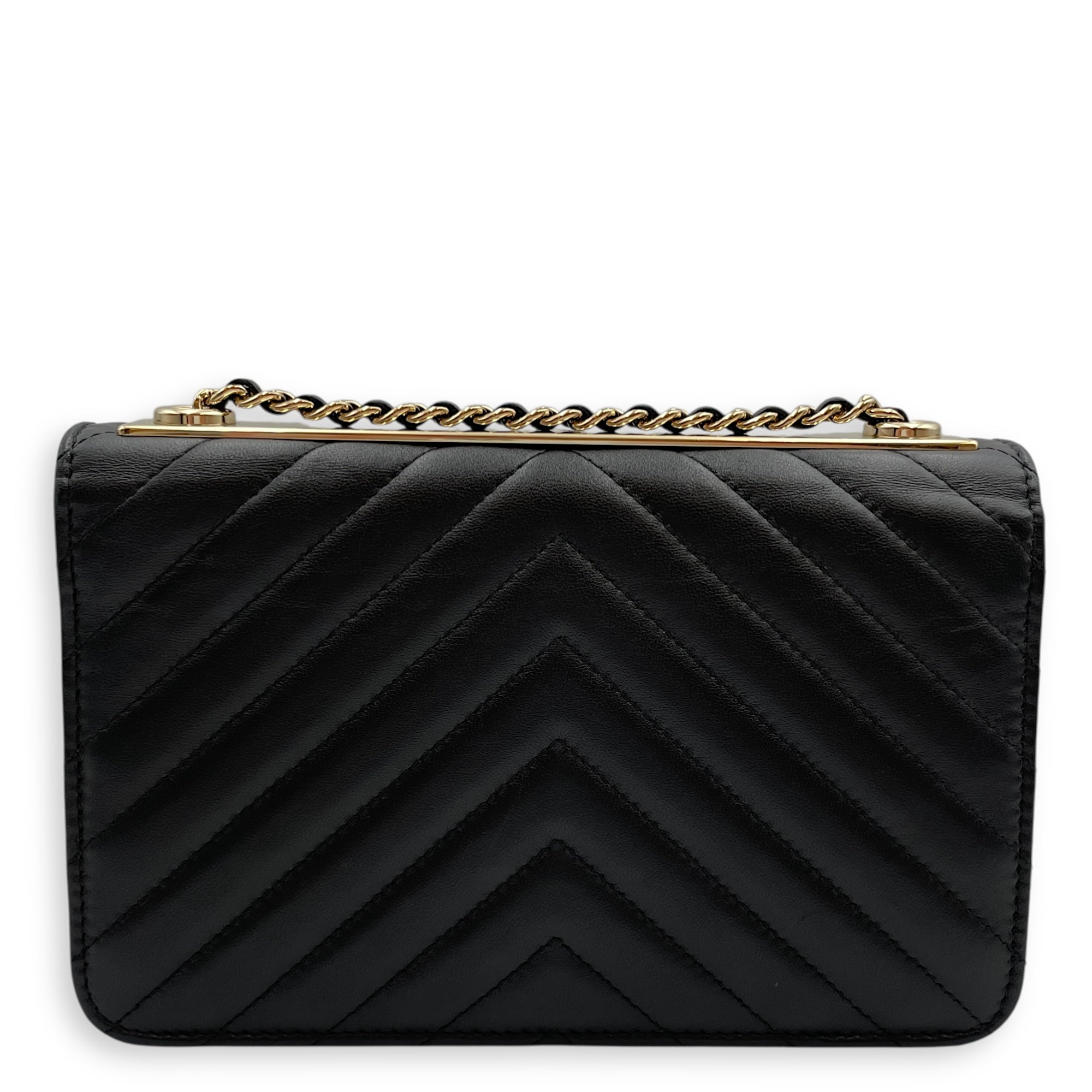 Trendy CC Chevron Black Wallet on Chain in Lambskin, Gold hardware