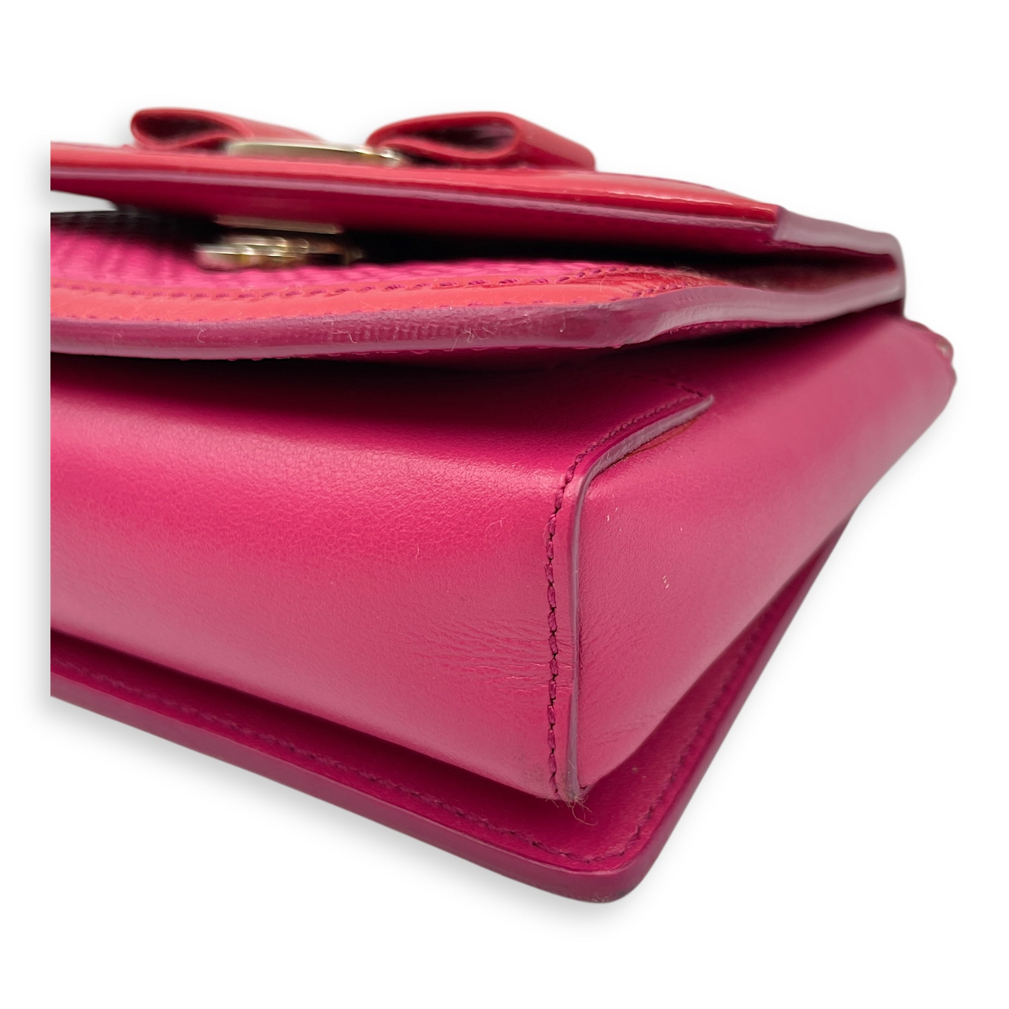 Eyelet Pink Crossbody Bag in Calfskin, Gold hardware
