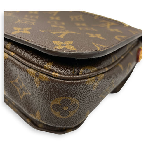 Monogram Metis Brown Monogram Pochette in Canvas, Gold hardware