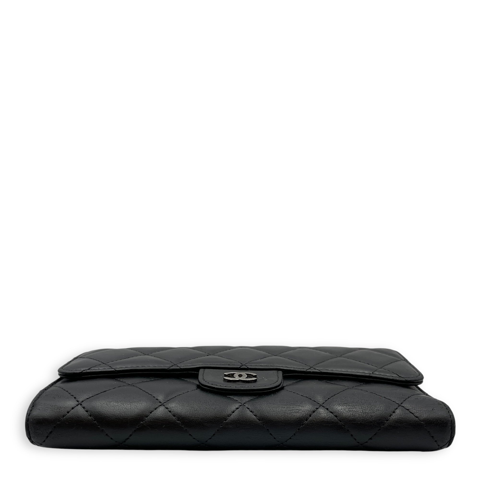 Classc Flap Long Black Wallet in Lambskin, Silver hardware