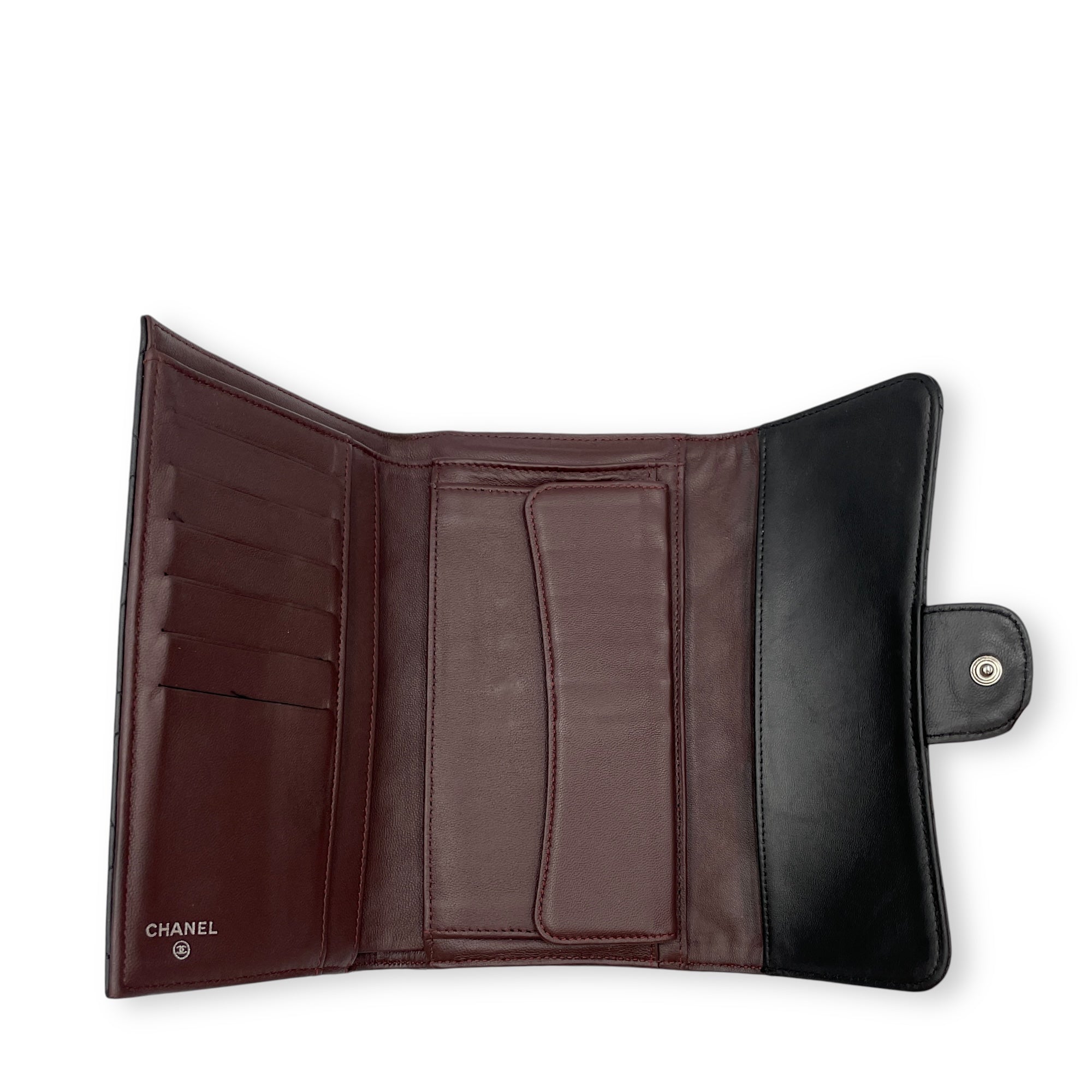 Classc Flap Long Black Wallet in Lambskin, Silver hardware