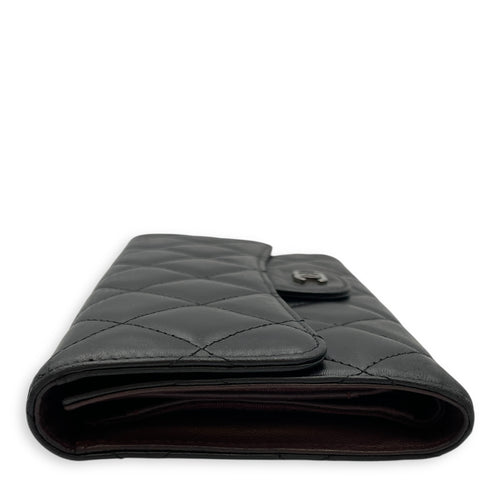 Classc Flap Long Black Wallet in Lambskin, Silver hardware