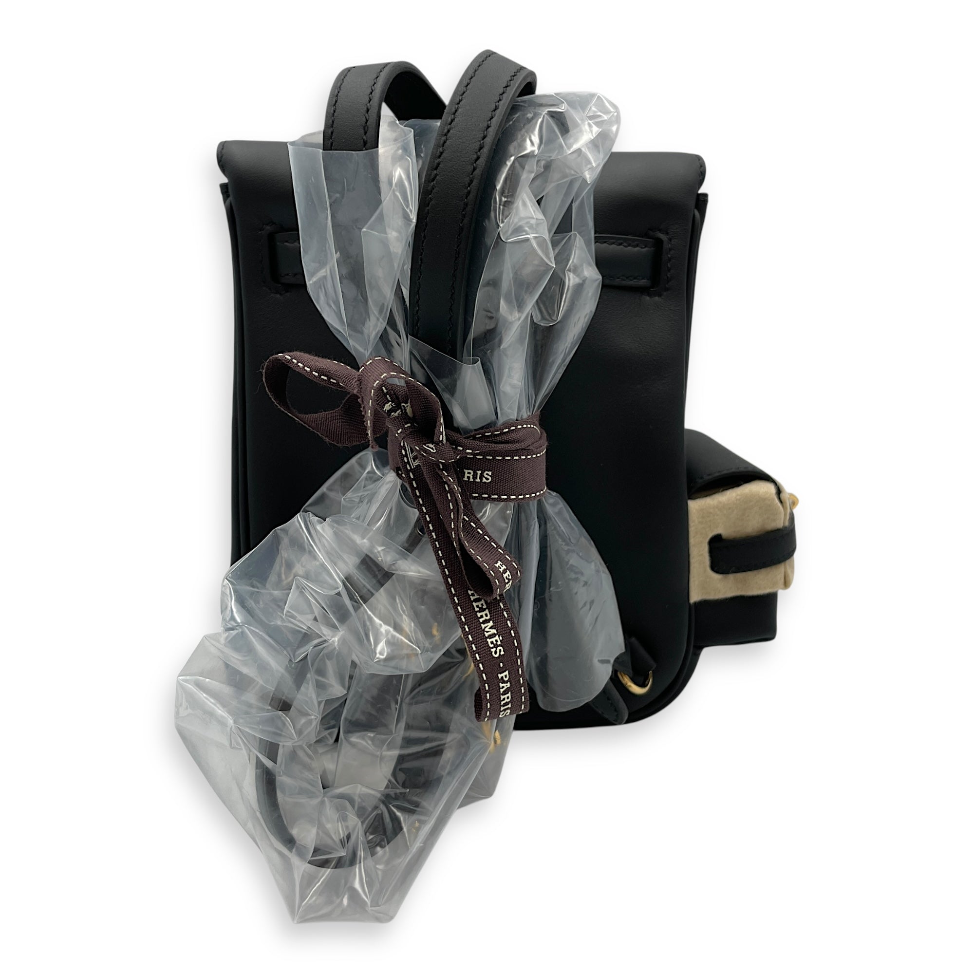 Kelly Jump Black in Swift, Gold hardware