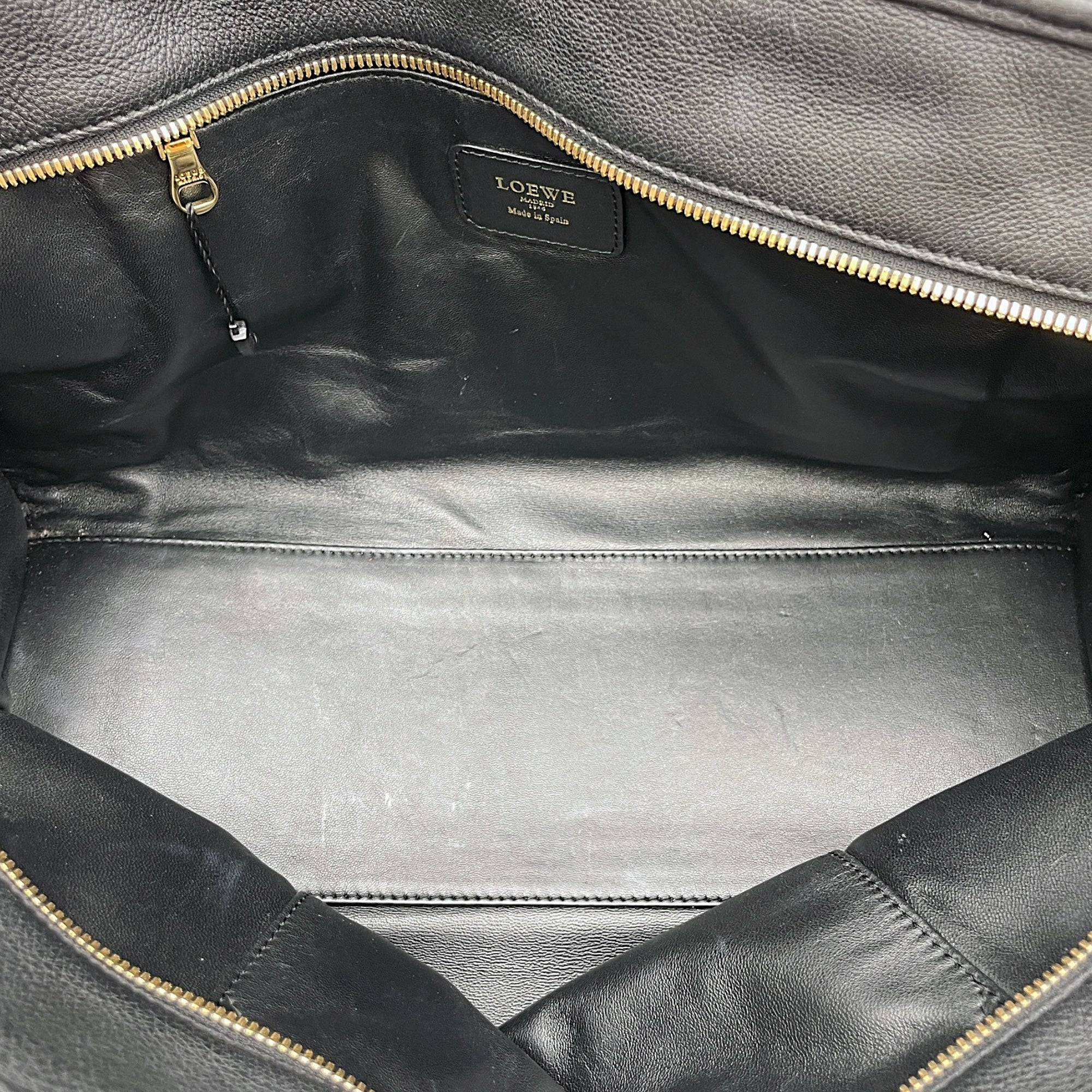 Amazona Black Top Handle Bag in Calfskin, Gold hardware