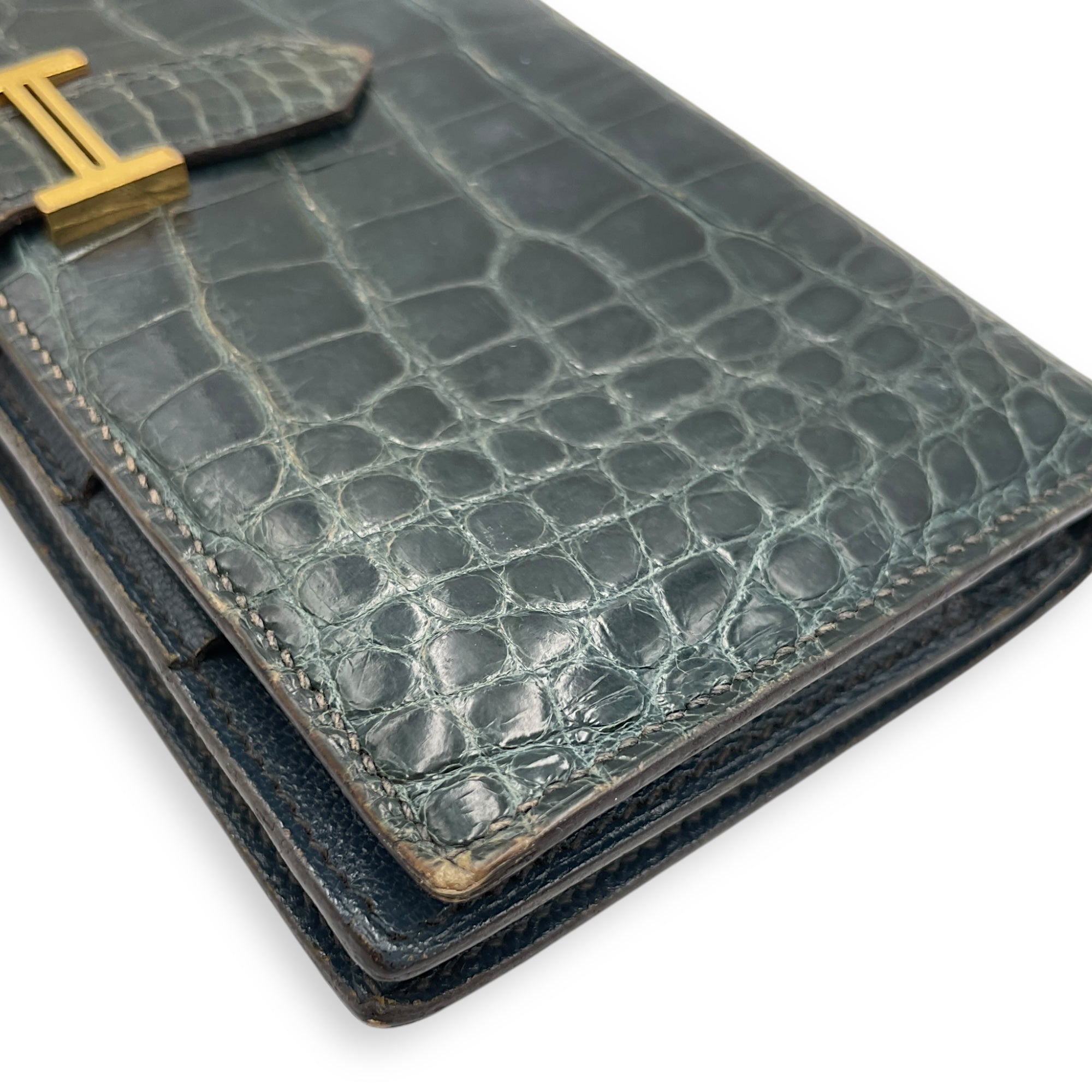 Bearn Bi Fold  Colvert Long Wallet in Shiny Alligator Palladium hardware