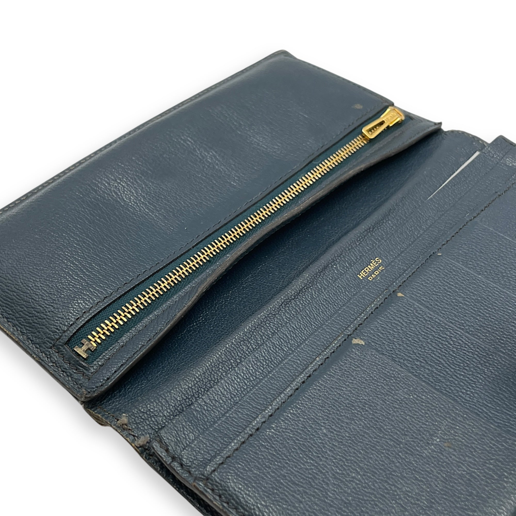 Bearn Bi Fold  Colvert Long Wallet in Shiny Alligator Palladium hardware