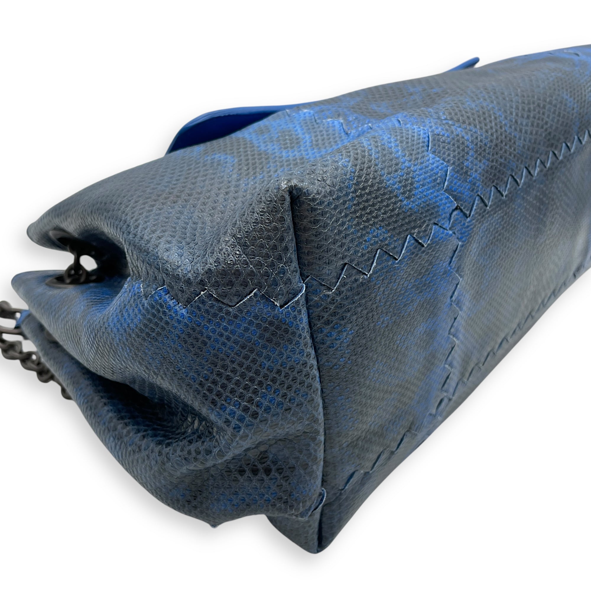 Intrecciato Cravatteria Flap Blue Shoulder Bag in Lizard, Ruthenium hardware