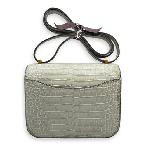 Constance 18 Gris Perle in Matte Alligator, Gold hardware
