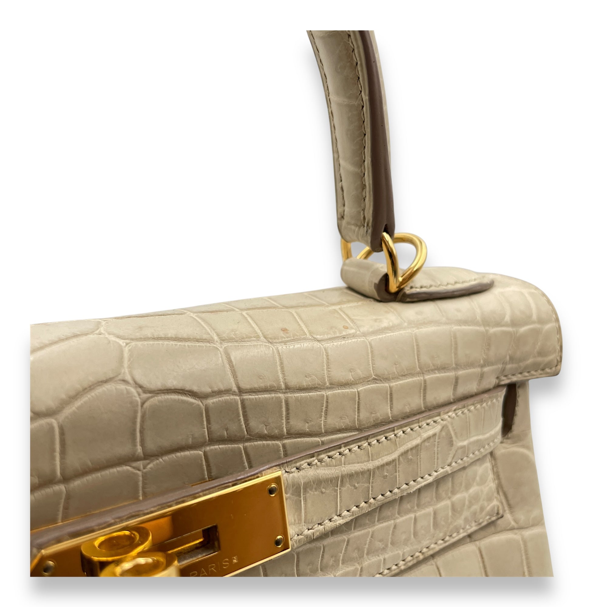 Kelly 28 Beton in Matte Niloticus, Gold hardware