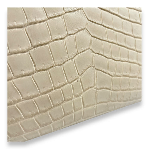 Kelly 28 Beton in Matte Niloticus, Gold hardware